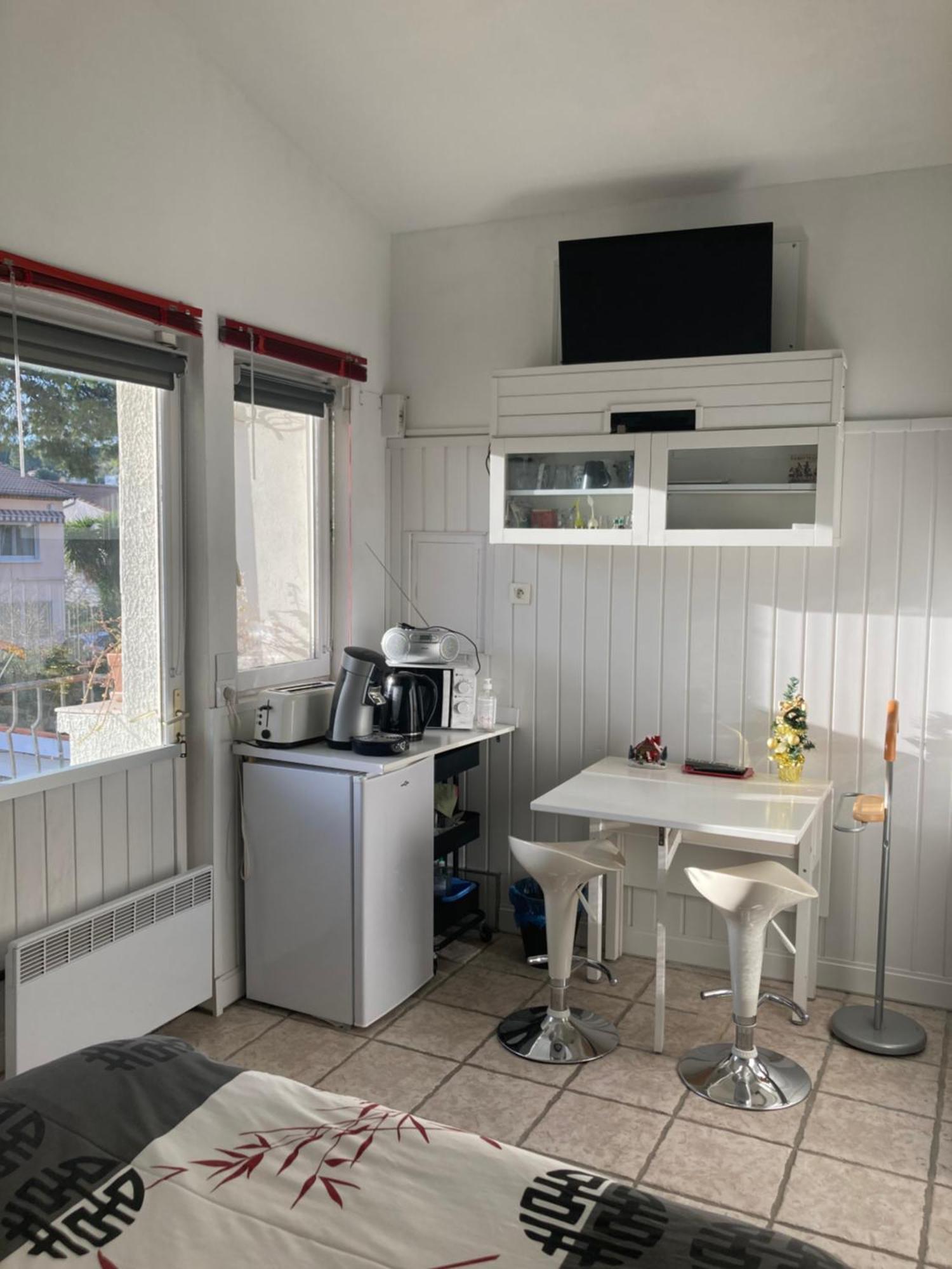 La Coccinelle Bed & Breakfast Nimes Ngoại thất bức ảnh
