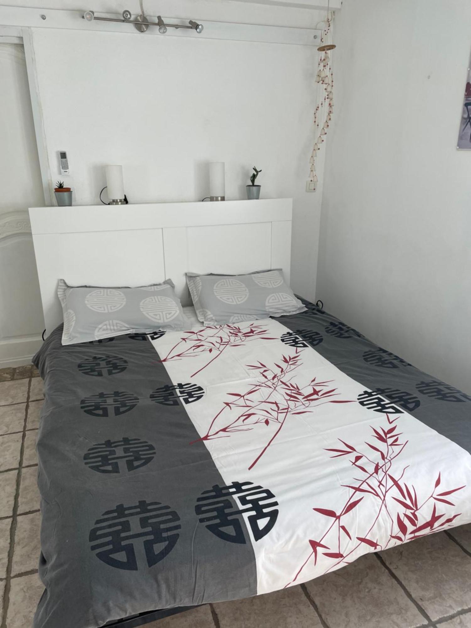 La Coccinelle Bed & Breakfast Nimes Ngoại thất bức ảnh